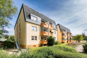 Schöne Wohnungen im Grünen mit Spielplatz